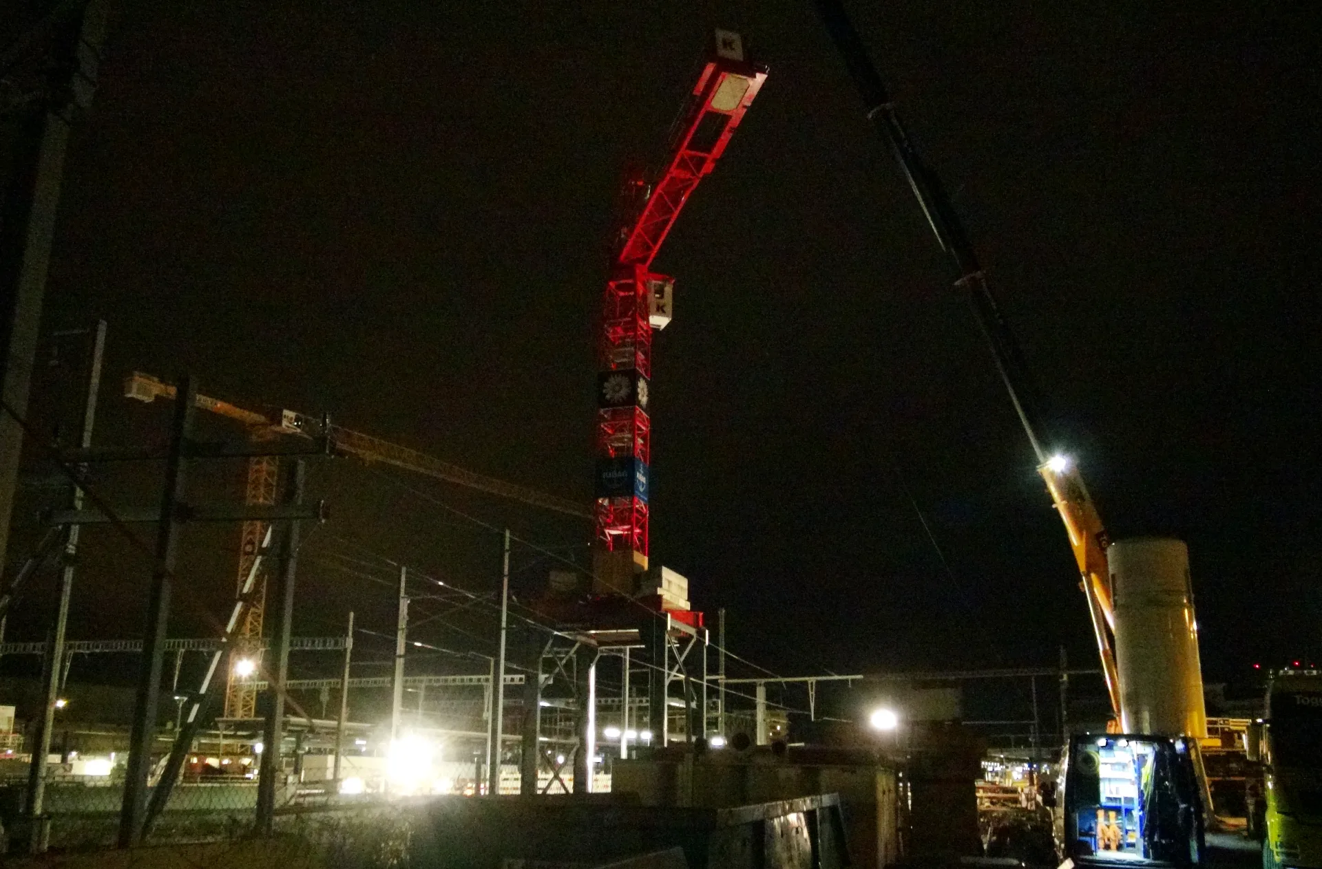 Kaufmann Turmkrane Oerlikon ARGE GATE WK 122 Portal Spezial 25